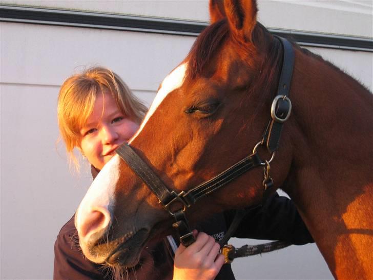 Anden særlig race **Flux<3** solgt:´( - Dejligt med noget solskin!<3 billede 16