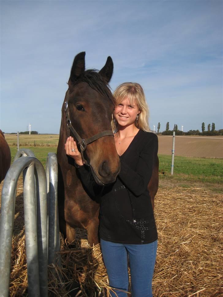 Anden særlig race Lille KLaus - Min datter Stine og Lille KLaus Oktober 2009 billede 3