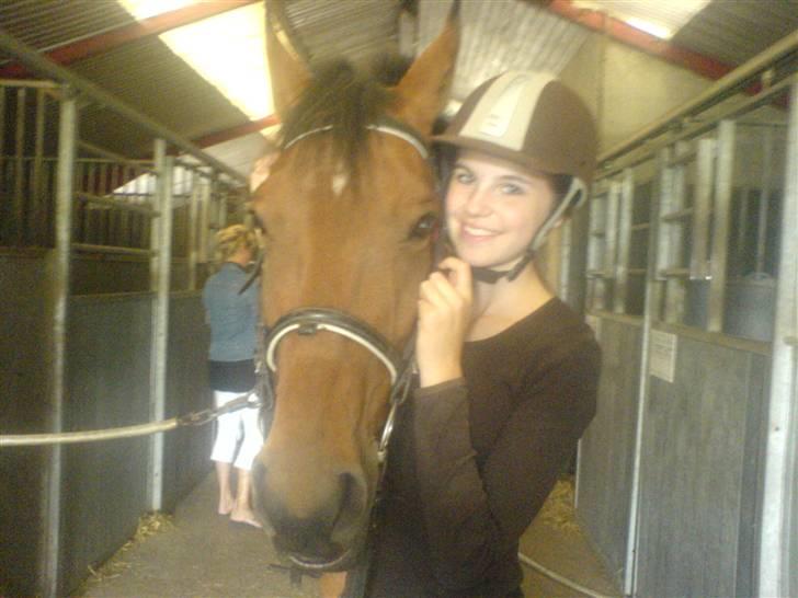 Dansk Varmblod Fellina - R.I.P † *SAVN* - Mig og Fellina! Elsker dig! Foto: Maddie! :) billede 3