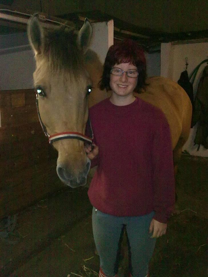 Anden særlig race Sonny - Sonny og ejer Helene. Fotograf: Anja (Min tvillingsøster) billede 6