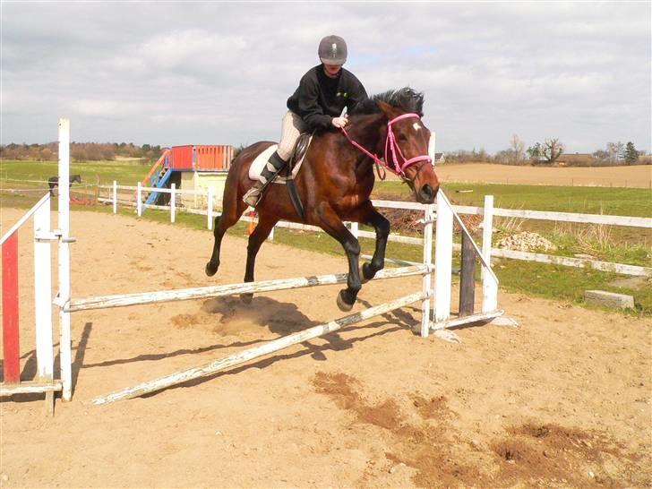 Traver Regitze Højgård R.I.P - Regitze og jeg springer 17/4-10 billede 10