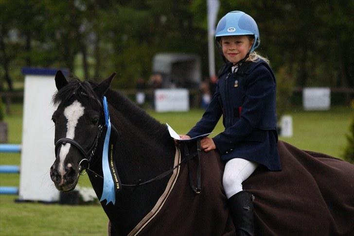 DSP Bæklunds Capone - Naja og Capone vinder B-finalen i LB** på kallehavegård :-) billede 2