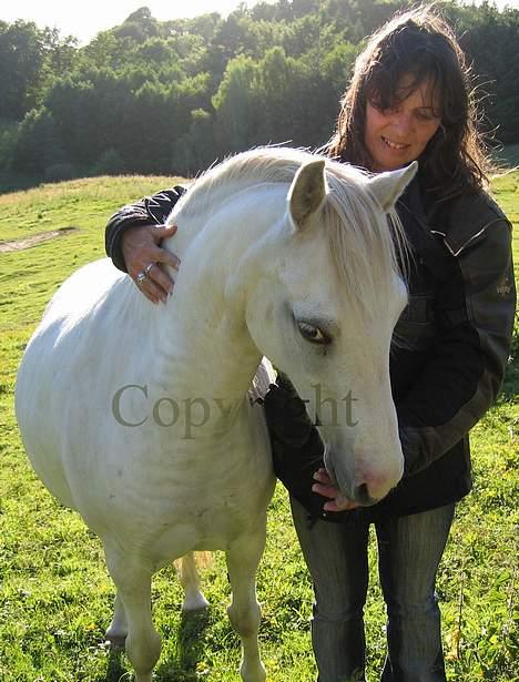 Welsh Pony (sec B) Korreborg's Gazella død - Gazella og min mor somemr 2005 billede 5