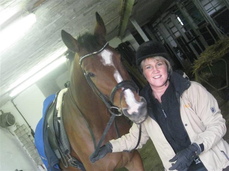 Trakehner Spanggaards Nephew SOLGT - Gammelt, men sødt billeder af min mor og Nephew :-) billede 7