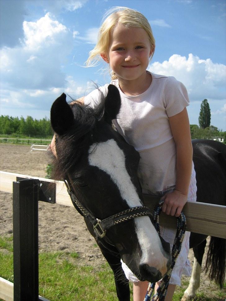 Anden særlig race Blacky *SOLGT* - Vi elsker hinanden billede 3