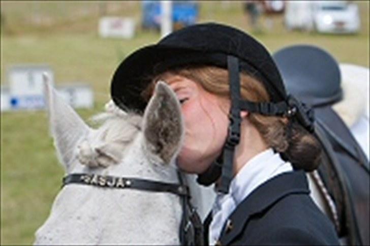 Anden særlig race sasja B PONY ! ILY. SOLGT - hygge<3 mig og sasja efter stævne i sar <3 vandt la 2 og 4<3 ily billede 14