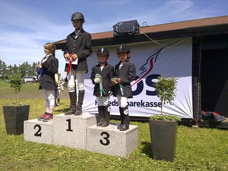 Anden særlig race Tulle (solgt) - En delt 3.plads til begge Tulle´s rytterer.....flot klaret tøser billede 11