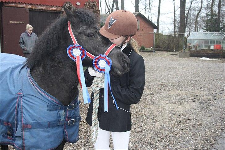 Anden særlig race Simone<3 - Simone og jeg vandt :-* billede 10