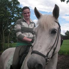 Anden særlig race Pjevs