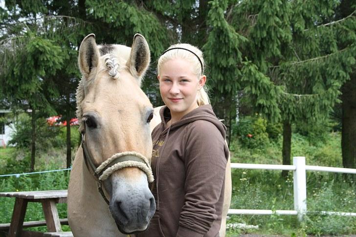 Fjordhest Annasmindes Sylvester - 1. Fordi jeg elsker dig!<3 billede 11