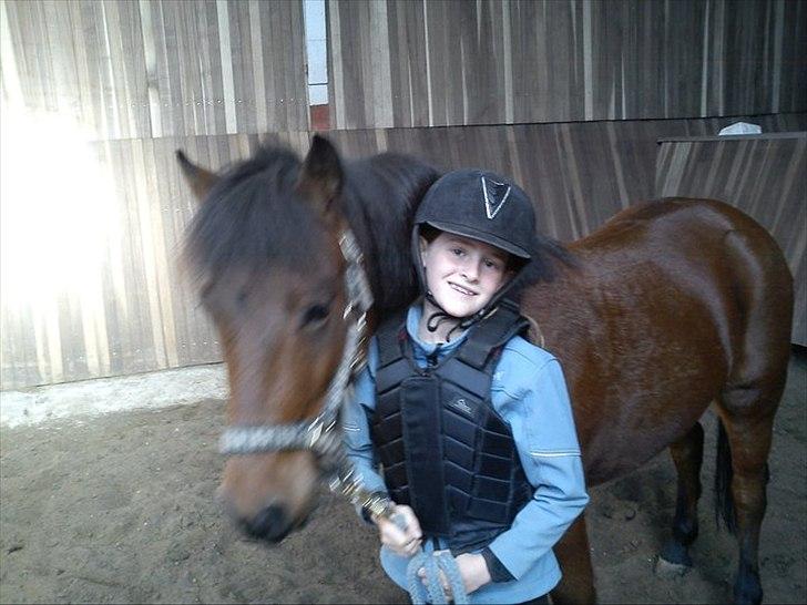 Anden særlig race Thanehøjs Mads - Min søde pony og mig. ;-) billede 9