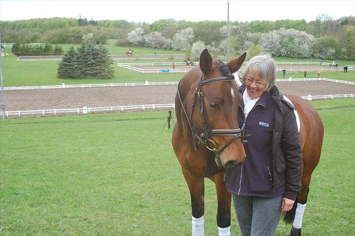 Anden særlig race Karlsbjerggaards Sakia - Sakia og min søde mor :) billede 8