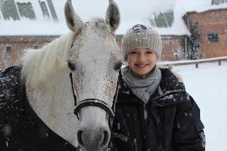 Anden særlig race Chapplin <3 Solgt :-( - Chapper og mig i sneen!! billede 10