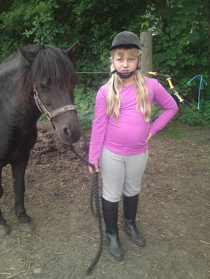 Anden særlig race lady billede 4