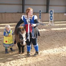 Anden særlig race Daisy