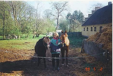 Anden særlig race (¯`v´¯)Chablis(efterlys) - Her står linette med Tøsen(hendes) og selvfølgelig mig billede 14