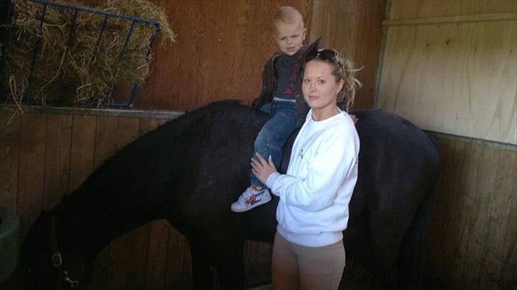 Anden særlig race Tayfun - Tayfun og Mathias hygger :o) billede 16