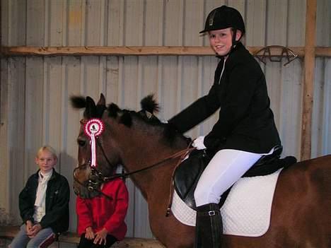 Anden særlig race Zita (død) - Vi vandt en 1 plads i Lege til hest til ØLR´s klubstævne den 17 september 2005 billede 4