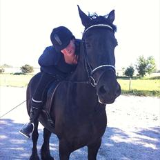 Frieser WHISPER GIRL <3 * solgt og savnet *