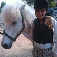 Islænder Elfa fra Katulabo