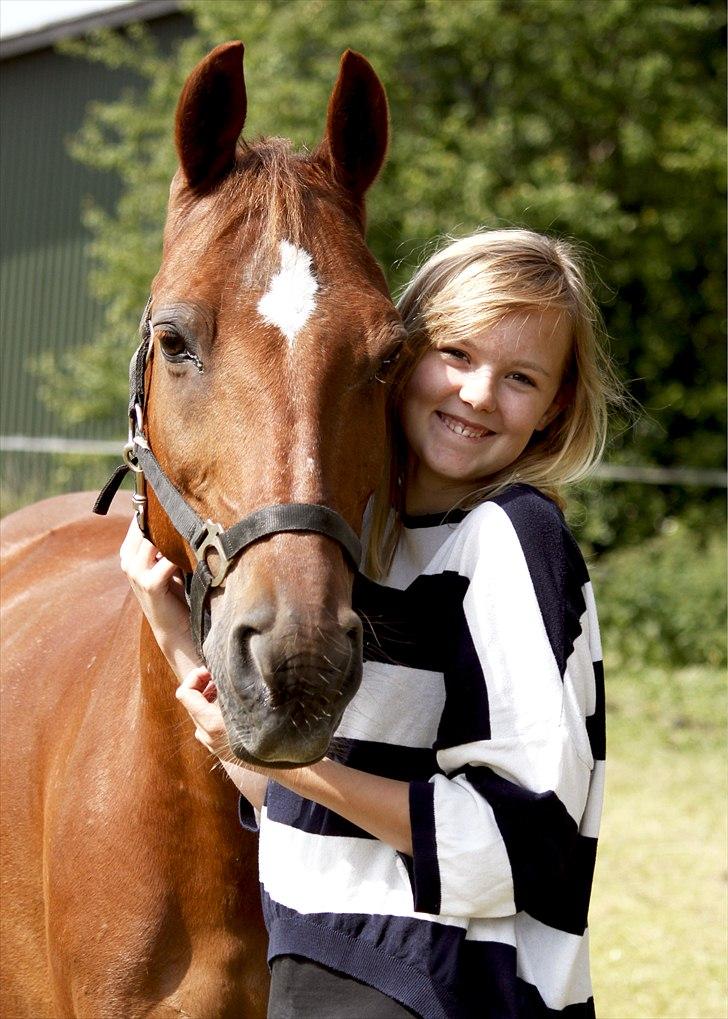 Anden særlig race Piccolo  - Mig og Piccolo ude på folden en dejlig onsdag morgen :D [Foto: Emma Alberte Lundsgaard] billede 14