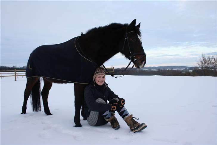 Anden særlig race Le fleur   - stoler 100 % på min lille prinsesse <3Foto: mor billede 18