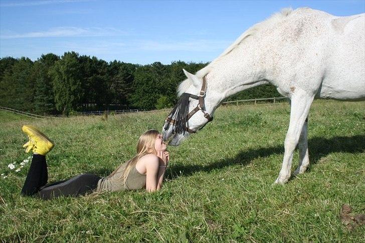 Anden særlig race Leonardo - 5. Putte æder min næse! ahaha<3 billede 5