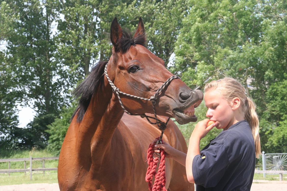 Traver La bell - SMIIIIL!!!!!. <3 <3 <3 billede 5