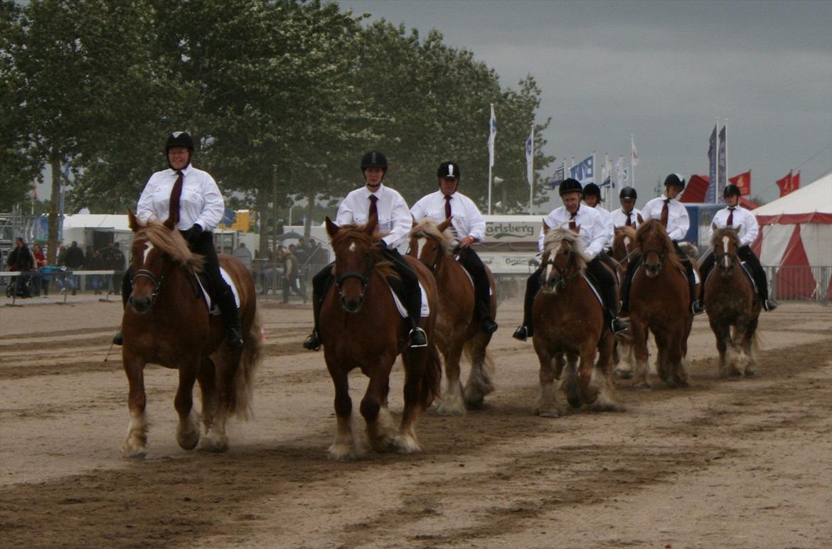 Jyde Thor (Thorkild) - til venstre i billedet billede 7