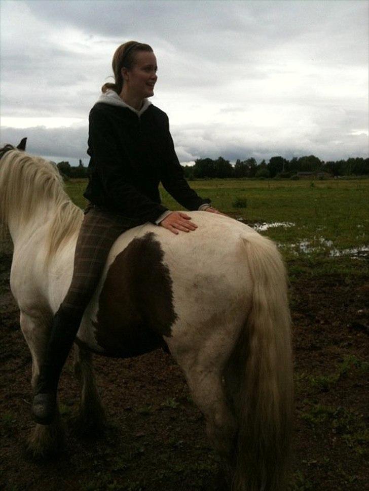 Tinker Disney - min bedste ven [Solgt] - Nyt - Jeg vender mig om :) 
min pony er lige glad :)  billede 14