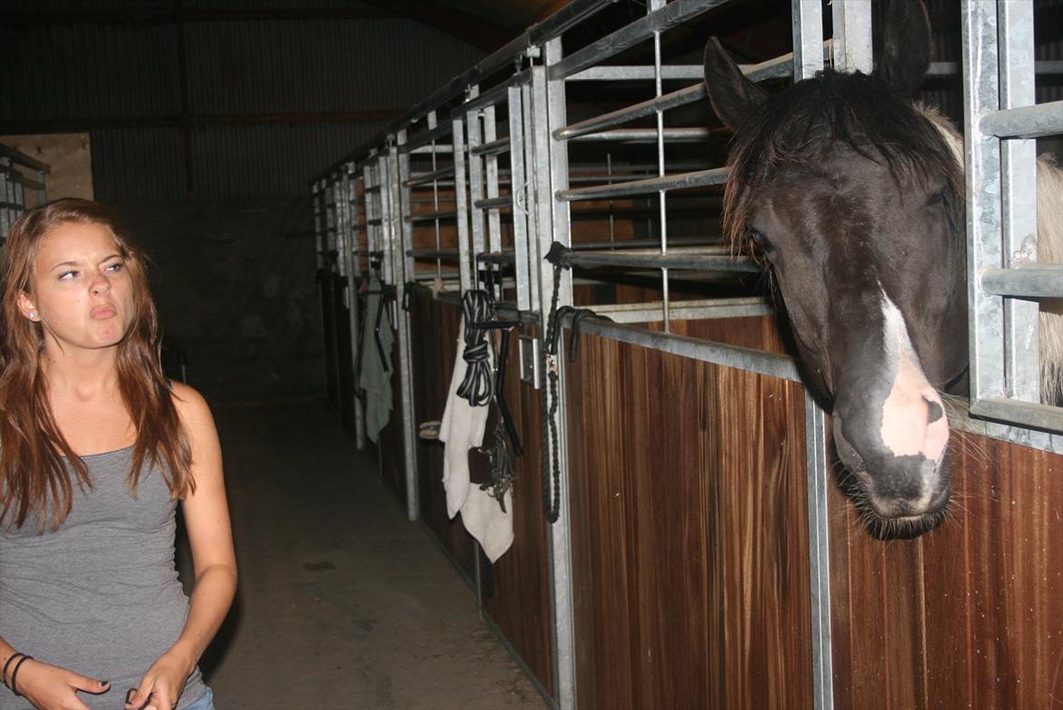 Paint Charlies paintet topshot - med dig kan jeg 100% være mig selv :') billede 11