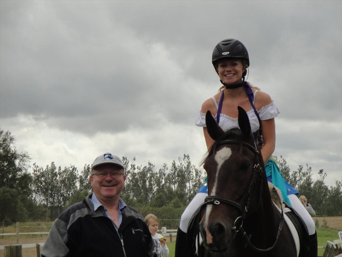 Anden særlig race A'strix - Kostumespringning (LE) Skæve. billede 13