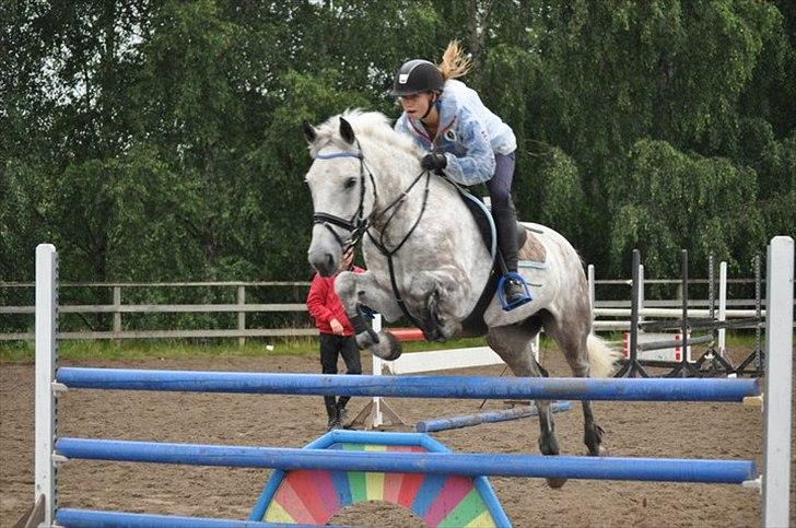Anden særlig race Jock - Se hvor vi kan springe!<3 SpringCamp´11 billede 13