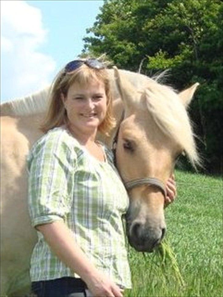 Fjordhest Ricko Fjordvang - Søde mor og søde Ricko :) billede 2