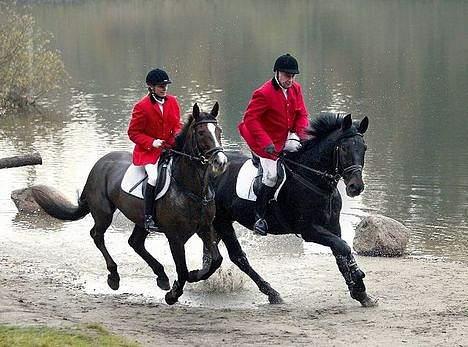 Oldenborg Camilla Mellergård - Mille og jeg, Preben og Renard - Hubertusjagt i Aalborg 2004 billede 20