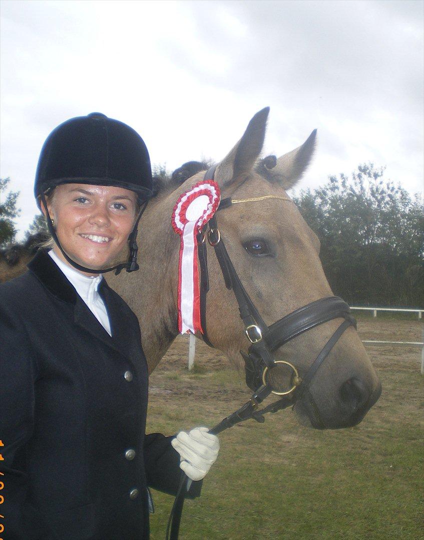Anden særlig race Assenhøj's Bellezza - Helle rideklub's pokalstævne -  hendes første stævne og andet program LD2 billede 14