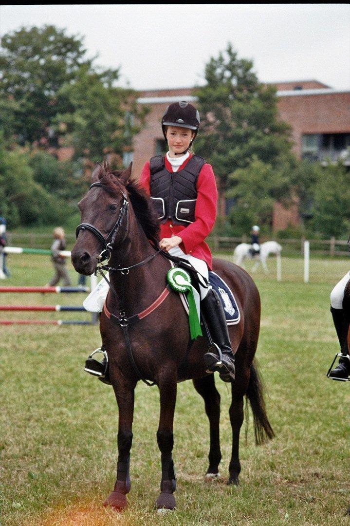 Tysk Sportspony Melody 52 - 3. plads i Lb:-)))
haha, sure æsel:*** 
-spasser fødder jeg har mig!;D billede 14