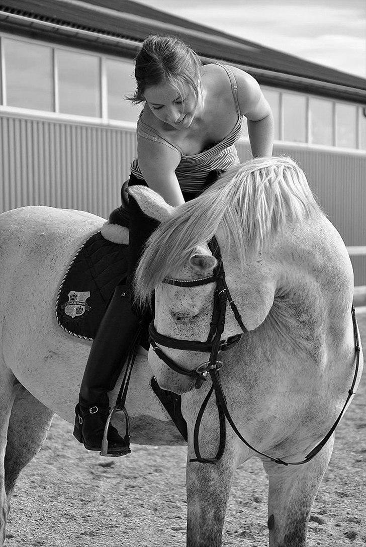 Anden særlig race | Chello Højgård | - <3 <3 <3 billede 1