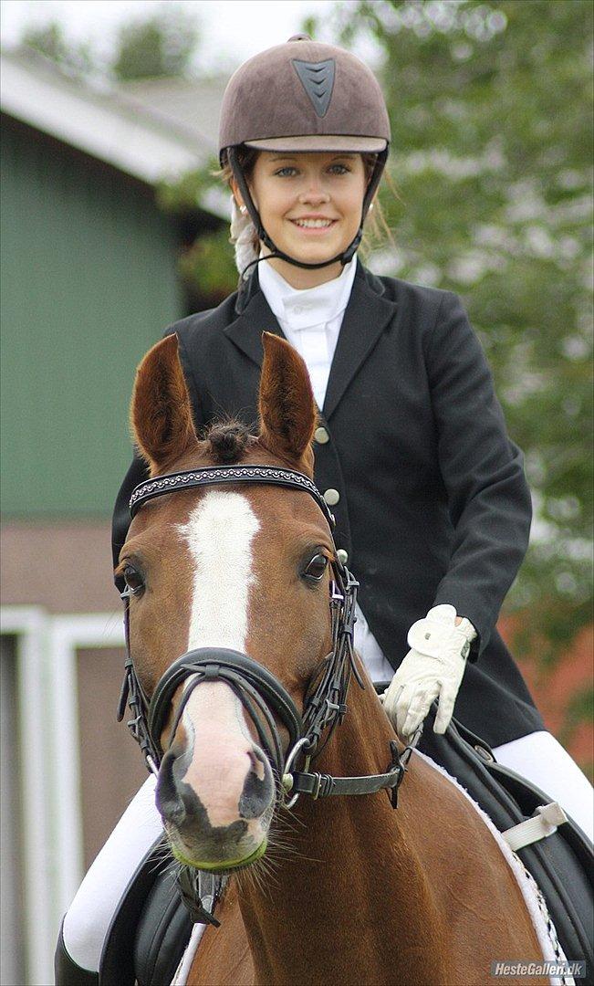 DSP Sønderlund Sharon - Min og min smukke drømme prins, 2 plads i Alslev 
Foto: Mia Ann Jørensen billede 8
