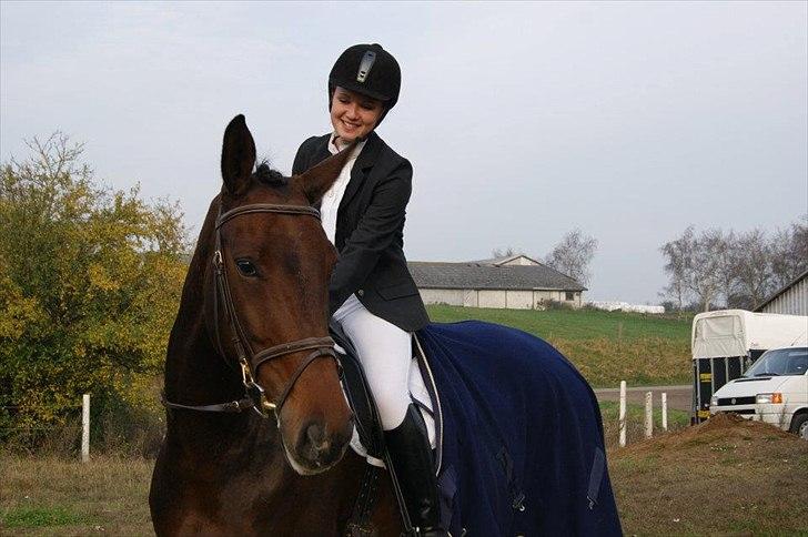 Anden særlig race Rapsodia - Så var dagens gode gerning gjort. Vi var begge godt trætte :) billede 11