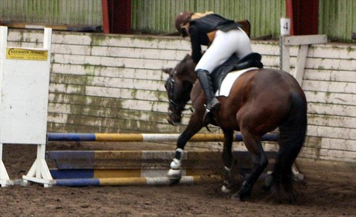 Traver Rune All Over (SAVNES!!) <3 - At elske vil sige at være den eneste, der kan se et vidunder, som er usynligt for alle andre <3 billede 4