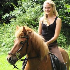 Islænder Silja fra Bogens 