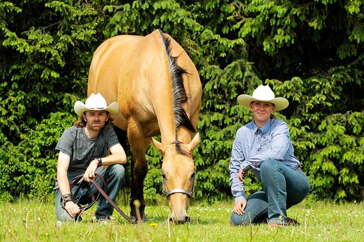 Quarter Sweet Sazz - 2011

Photo by TC Photo
all rights reserved billede 8