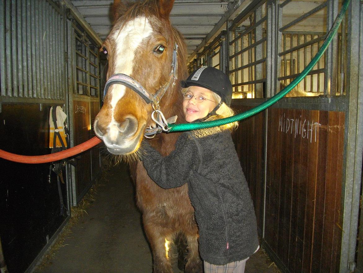 Anden særlig race Tim. <3(red :-'( ) - En dejlig krammer <3 

(Foto lillesøs <3) billede 16