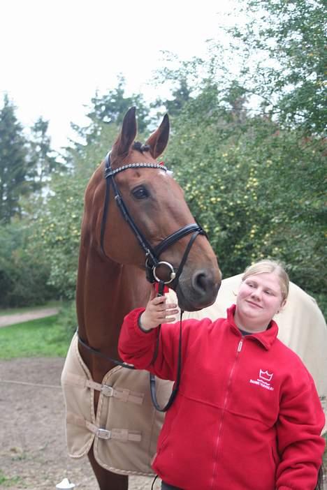 Dansk Varmblod Fabienne Foldager RDH  - Mig og Fabienne nede hos Olav billede 19