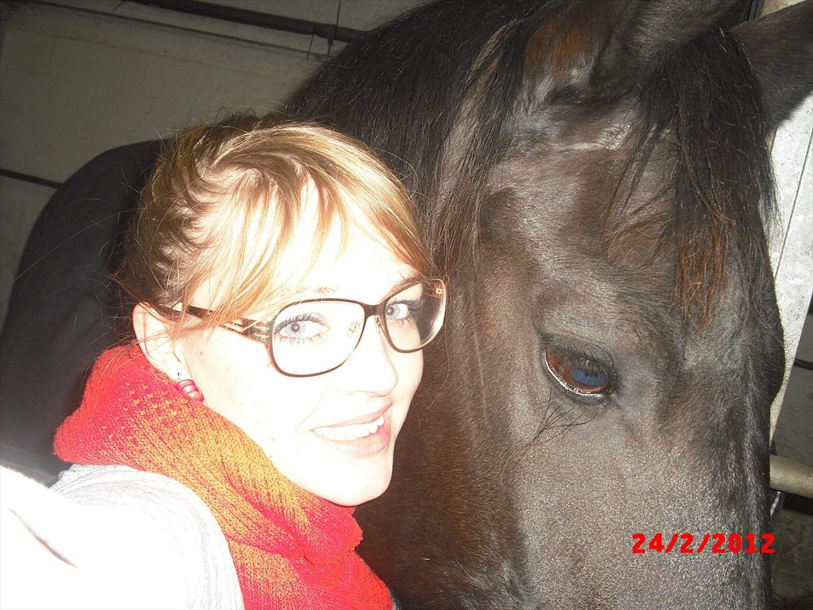 Frieser Jeltsje fra Sonderladegaard(Passer) - Tak for alt min prinsesse, du har givet mig så meget. og du vil være savnet når du skal væk. <3 billede 5