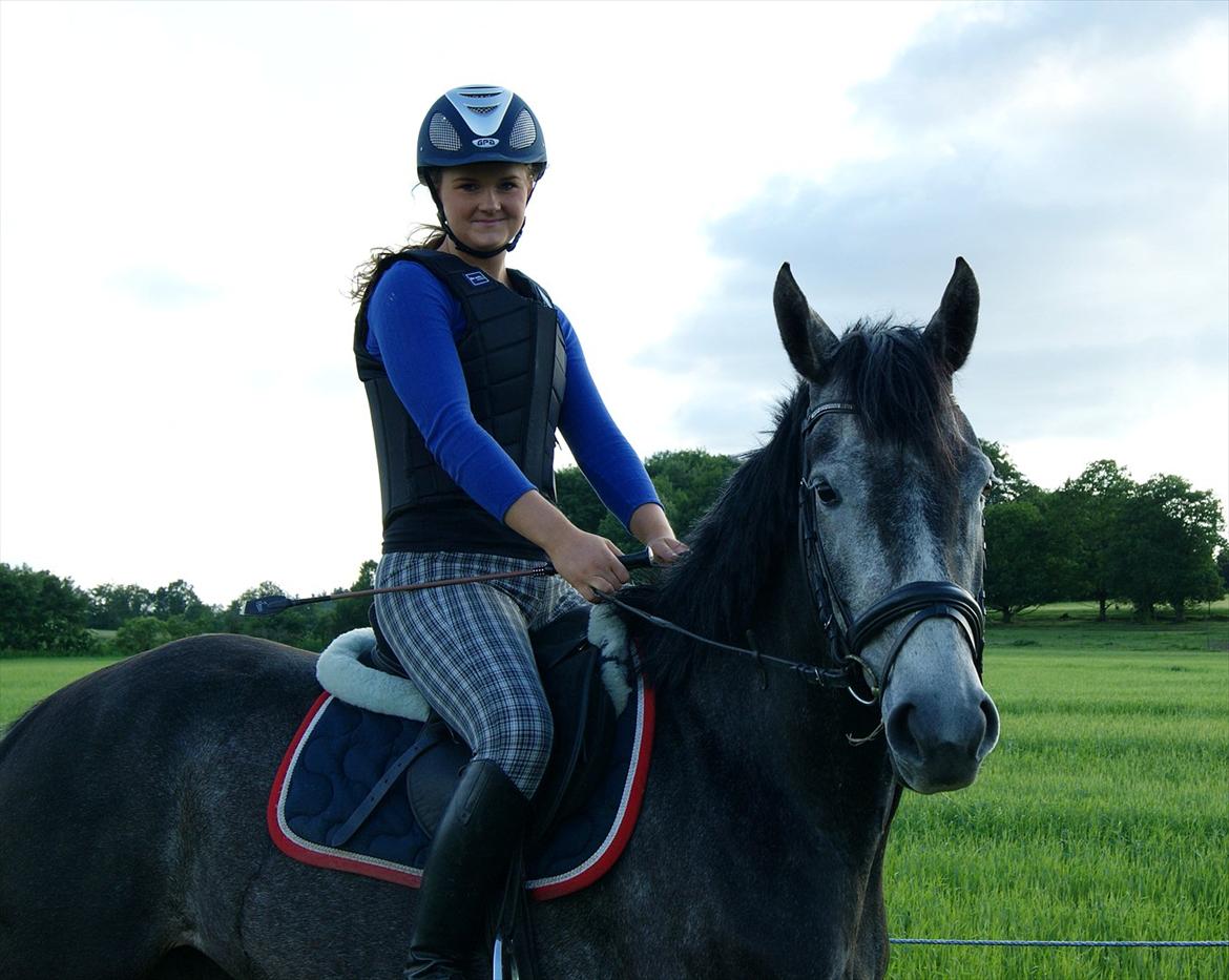 Dansk Varmblod Amona - Amona & Kamilla, træning sommer 2011!<3 billede 13