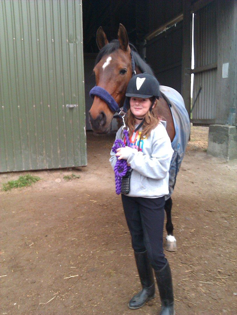 Anden særlig race Elipse - Mig og Elipse hygger...

Foto af: Caroline (veninde) billede 4