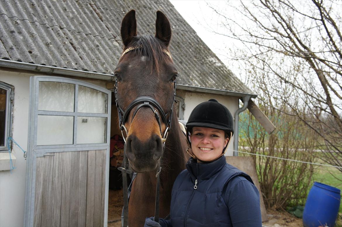 Dansk Varmblod Stald Mejses Cordell - Basse og jeg d. 18.04.2012.
Fotograf: Bianca Pedersen billede 1
