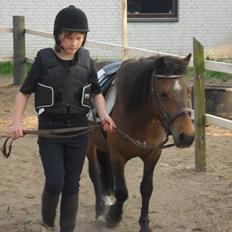 Anden særlig race Mia